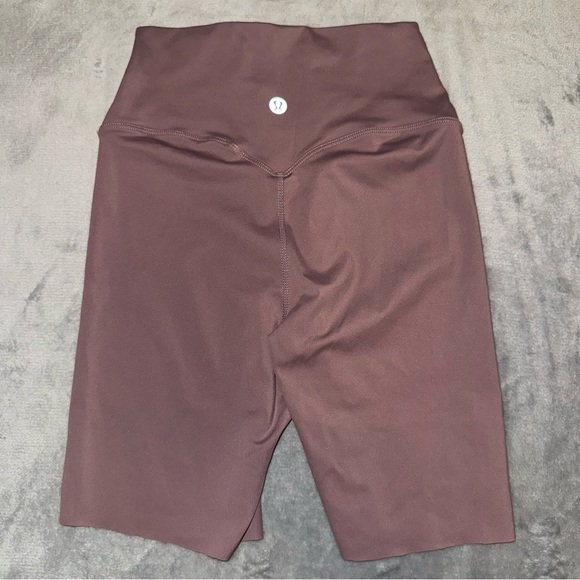 Lululemon Bike Short 6” Size 2 - Picture 1 of 6